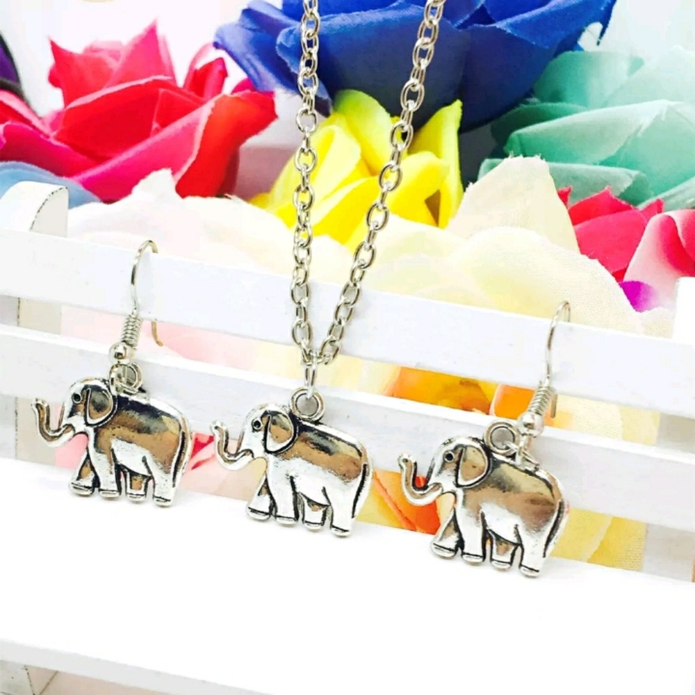Retro Silver Elephant Earrings and Necklace